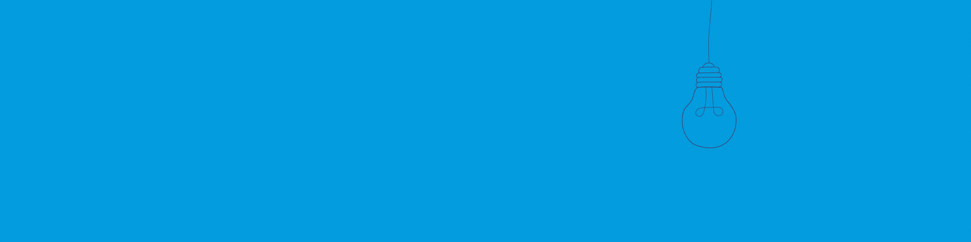 Glühbirne geht an und aus auf blauem Untergrund